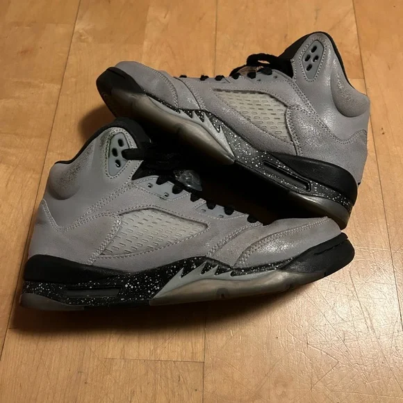 Mens shoes worn in the 5s on sale